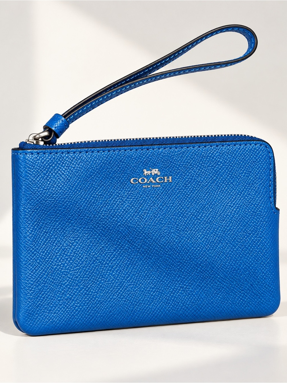 Coach Blue Crossgrain Leather Wristlet Zip Pouch Silver Hardware Y2K